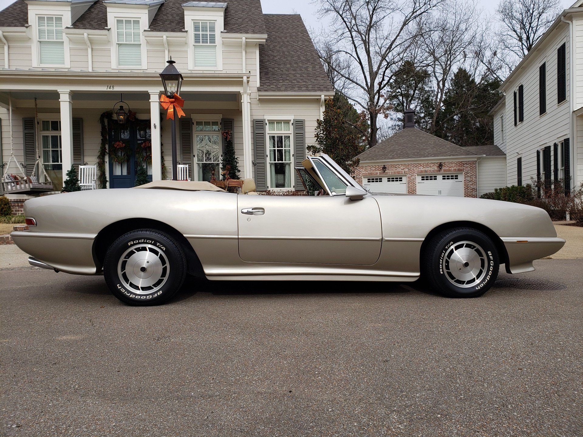Go A Different Direction Buying This 1989 Avanti Convertible 