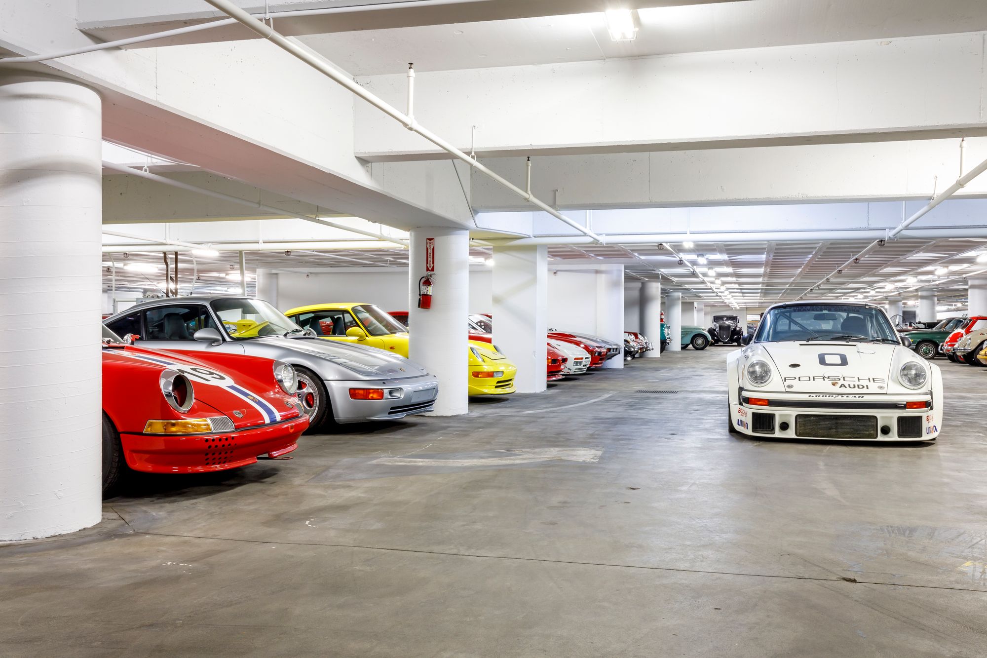 Digitally Tour Two Top-Tier Car Museums 