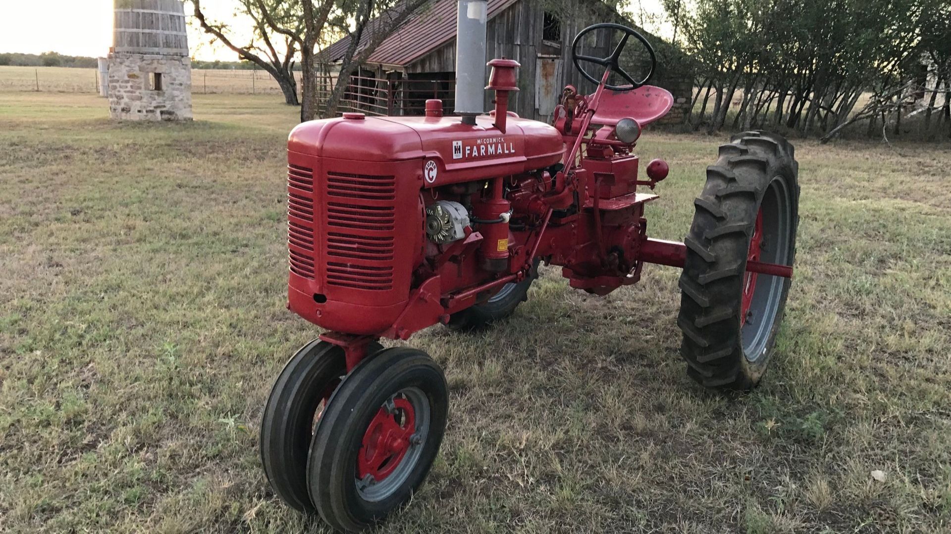 Add Variety To Your Collection With This 1952 International Harvester Super C 