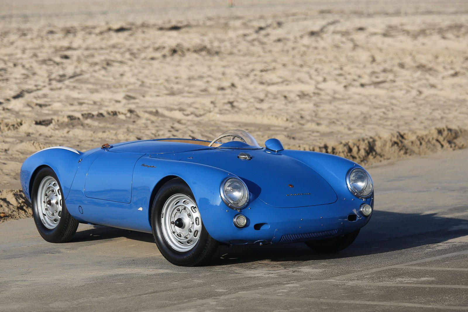 <img src="1955-porsche-550-spyder.jpg" alt="1955 Porsche 550 Spyder once owned by Jerry Seinfeld">