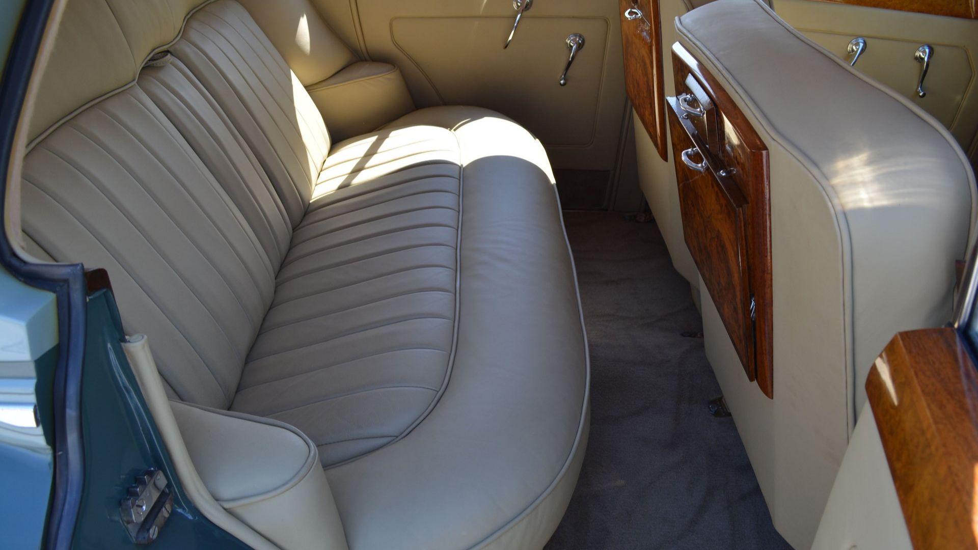 Luxuriously Cruise In A 1957 Bentley S1 