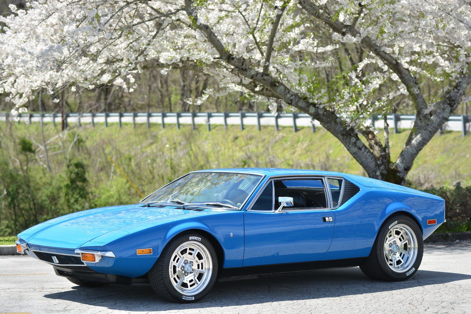 1972-de-tomaso-pantera-1.jpg