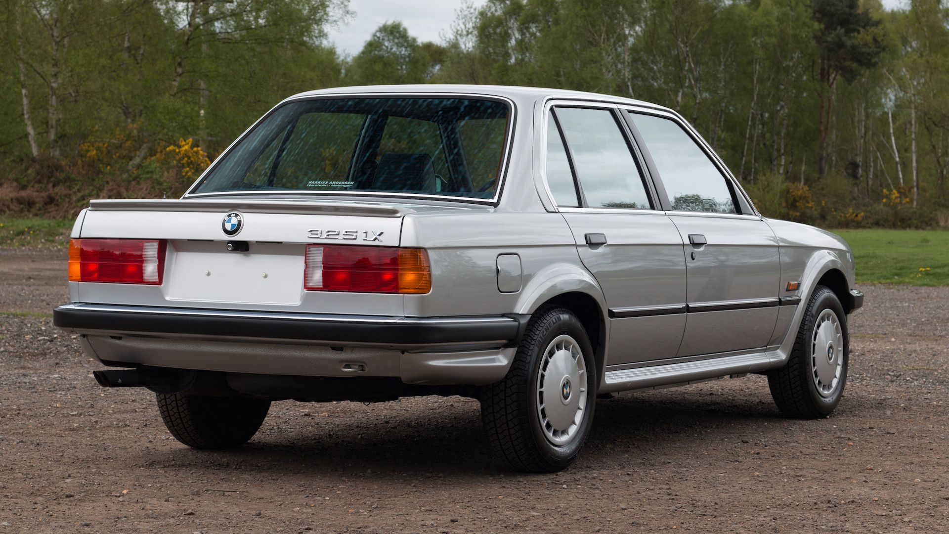 Dealer Selling 1986 BMW 325iX With 325 Miles