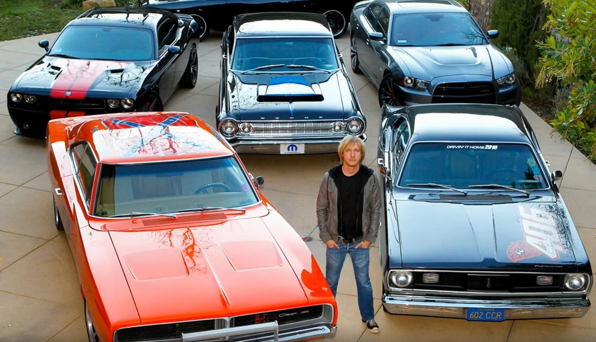 Celebrities Who Love Mopars 