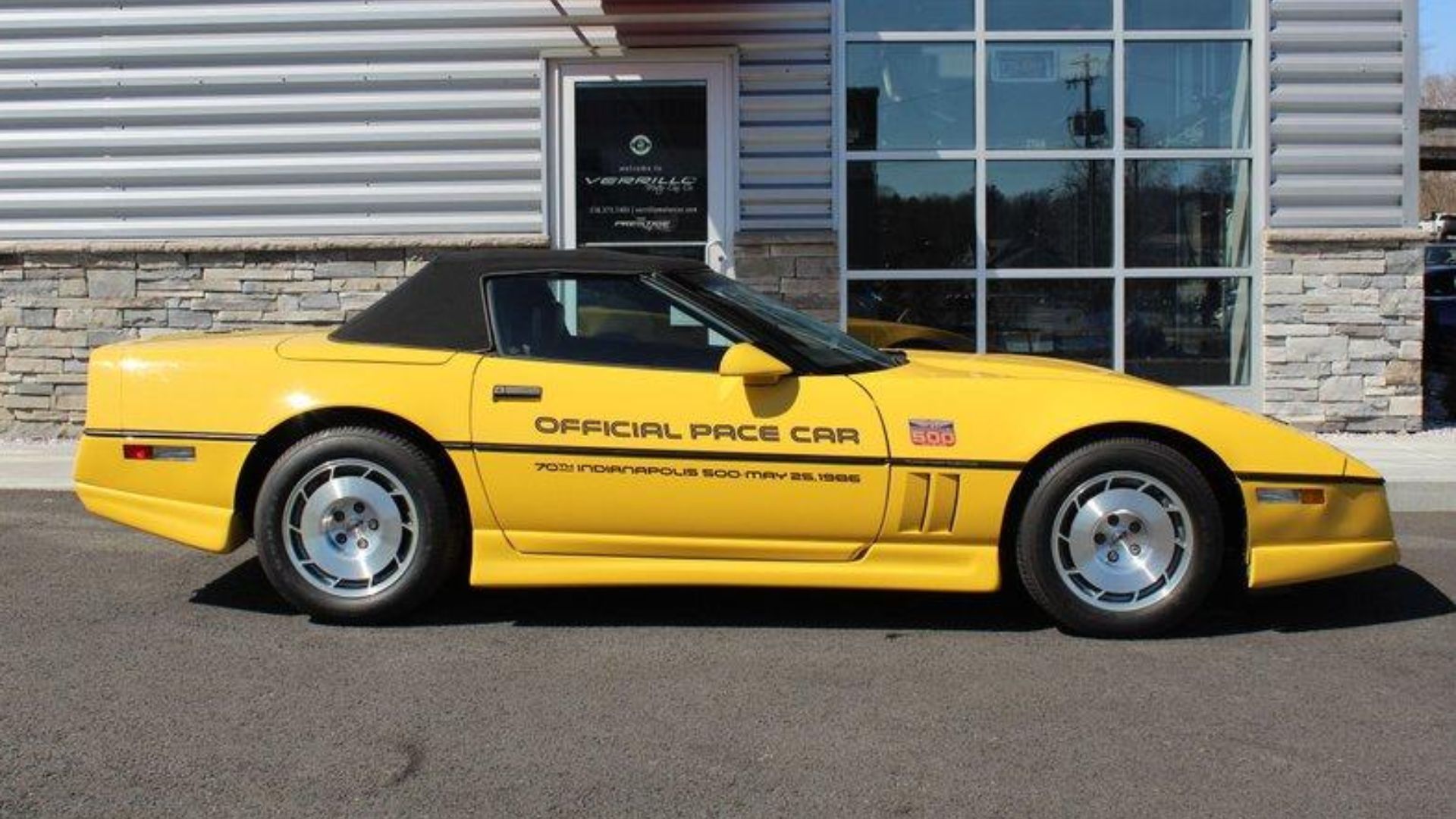 1986 Chevy Corvette Indianapolis 500 Pace Car Offers Drop-Top Fun
