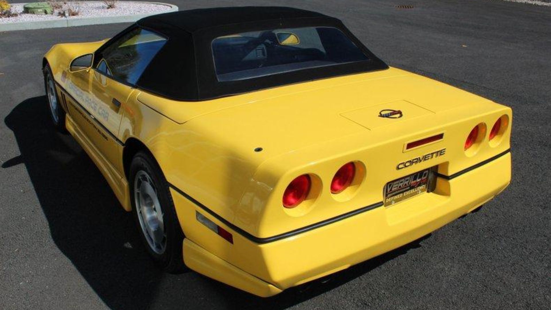 1986 Chevy Corvette Indianapolis 500 Pace Car Offers Drop-Top Fun