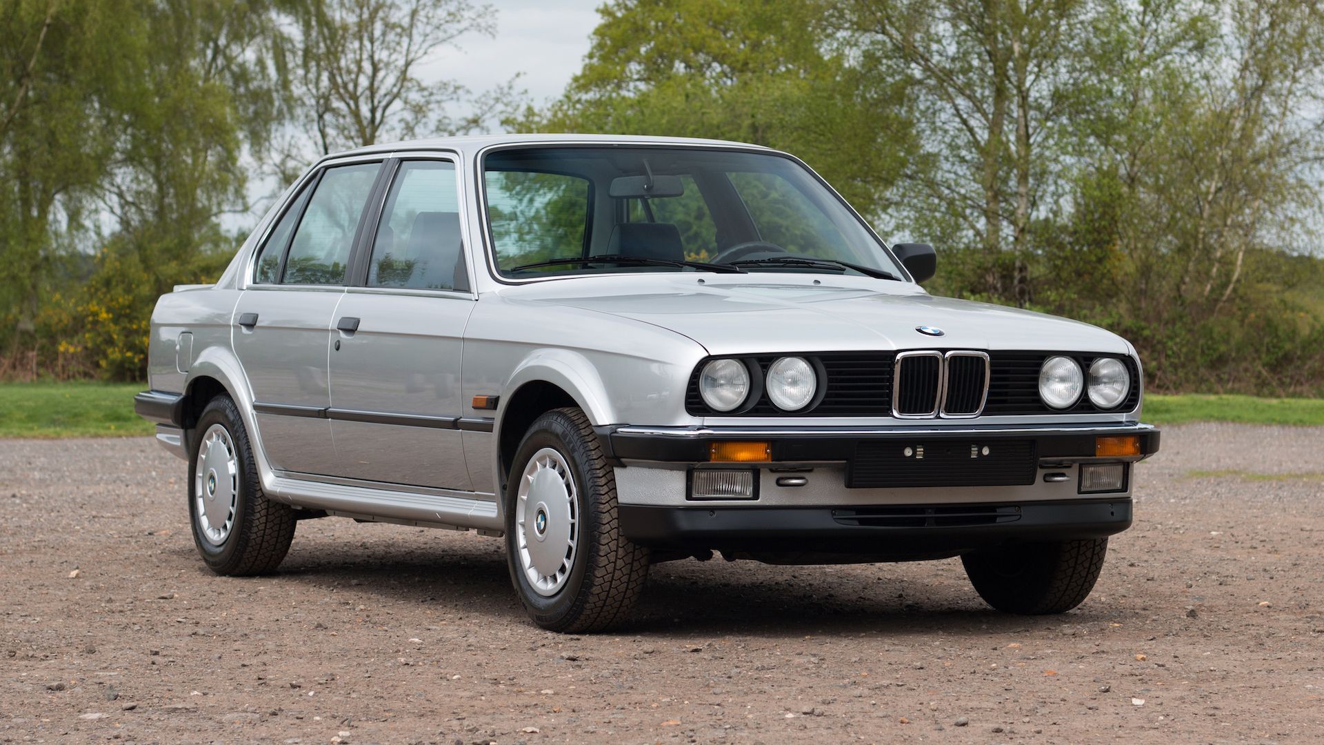 Dealer Selling 1986 BMW 325iX With 325 Miles