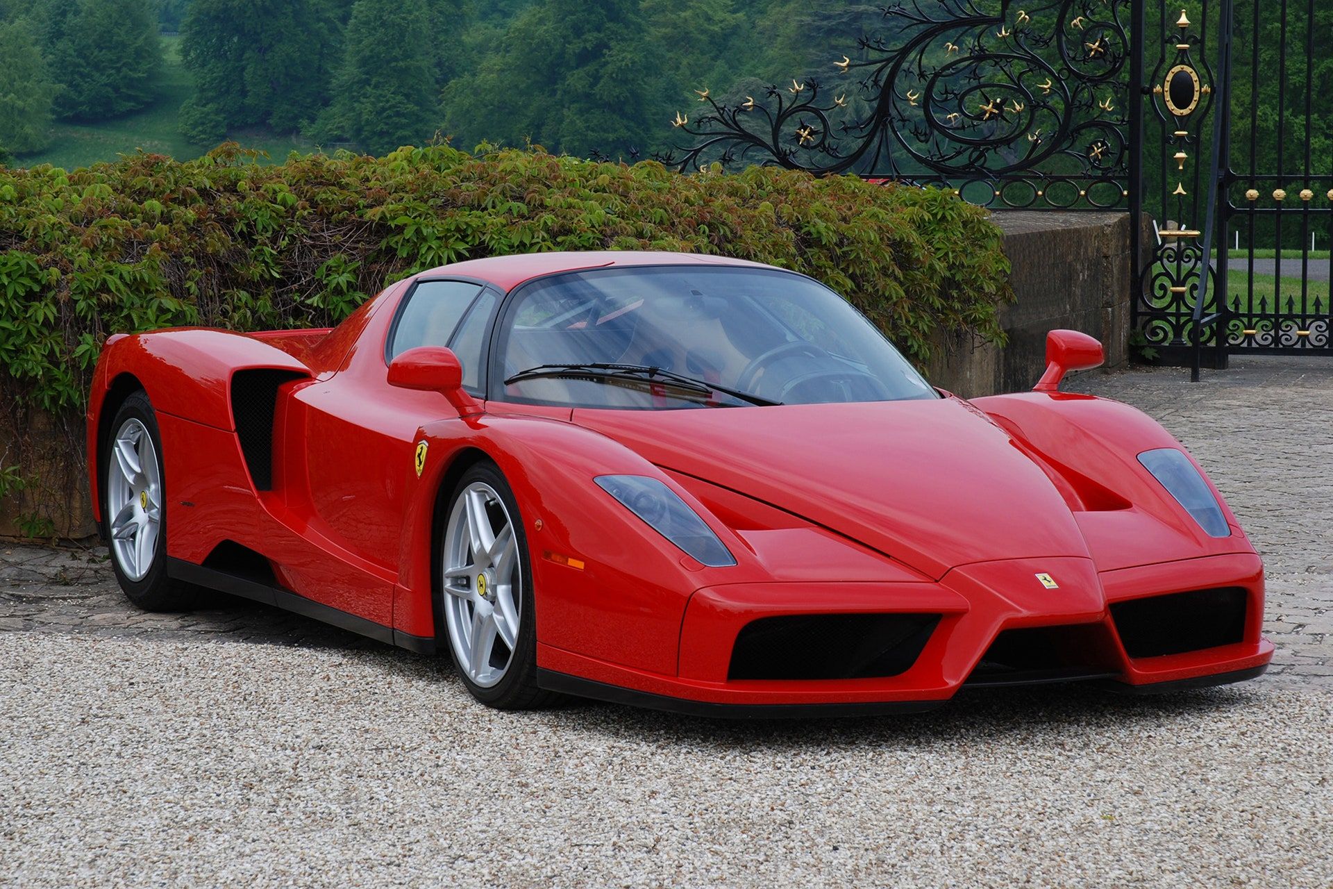 <img src="ferrati-enzo-eric-clapton.jpg" alt="A one-off Ferrari Enzo was built for the rock legend">