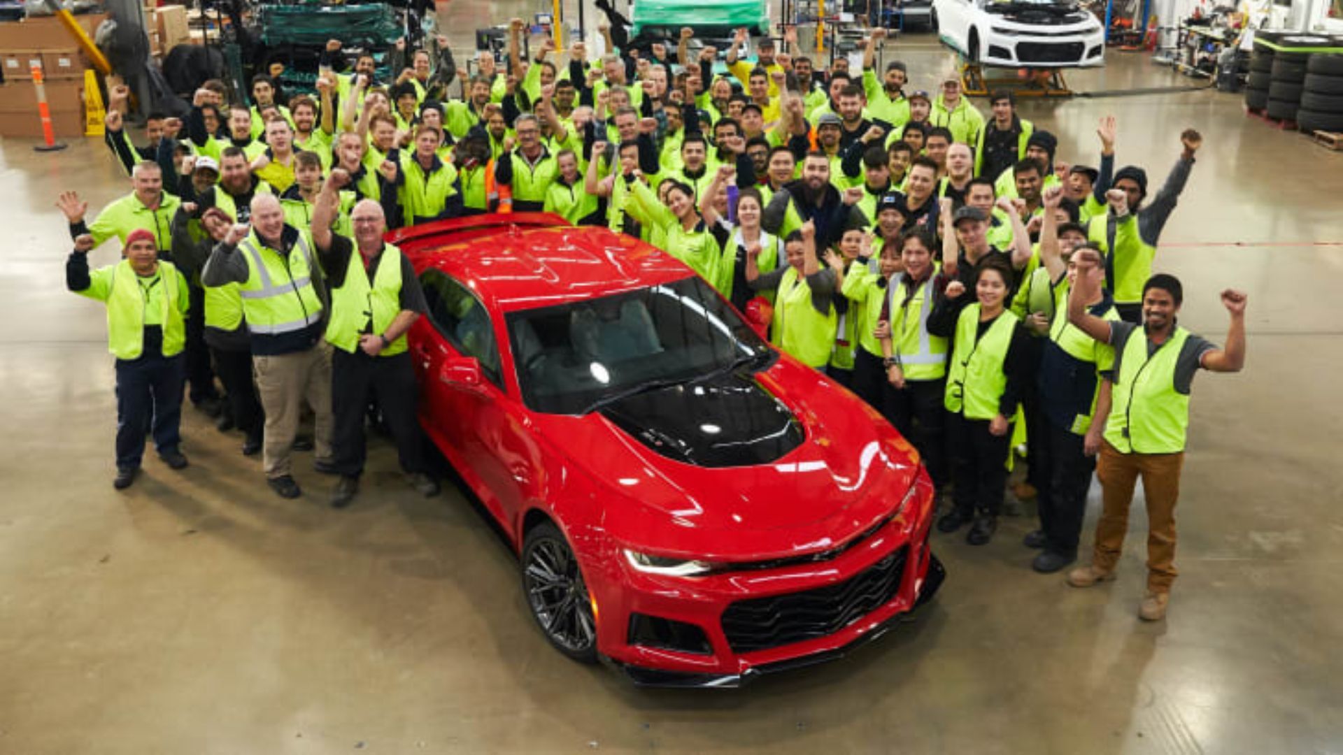 Chevy Camaro Runs Out Of Road In Australia 