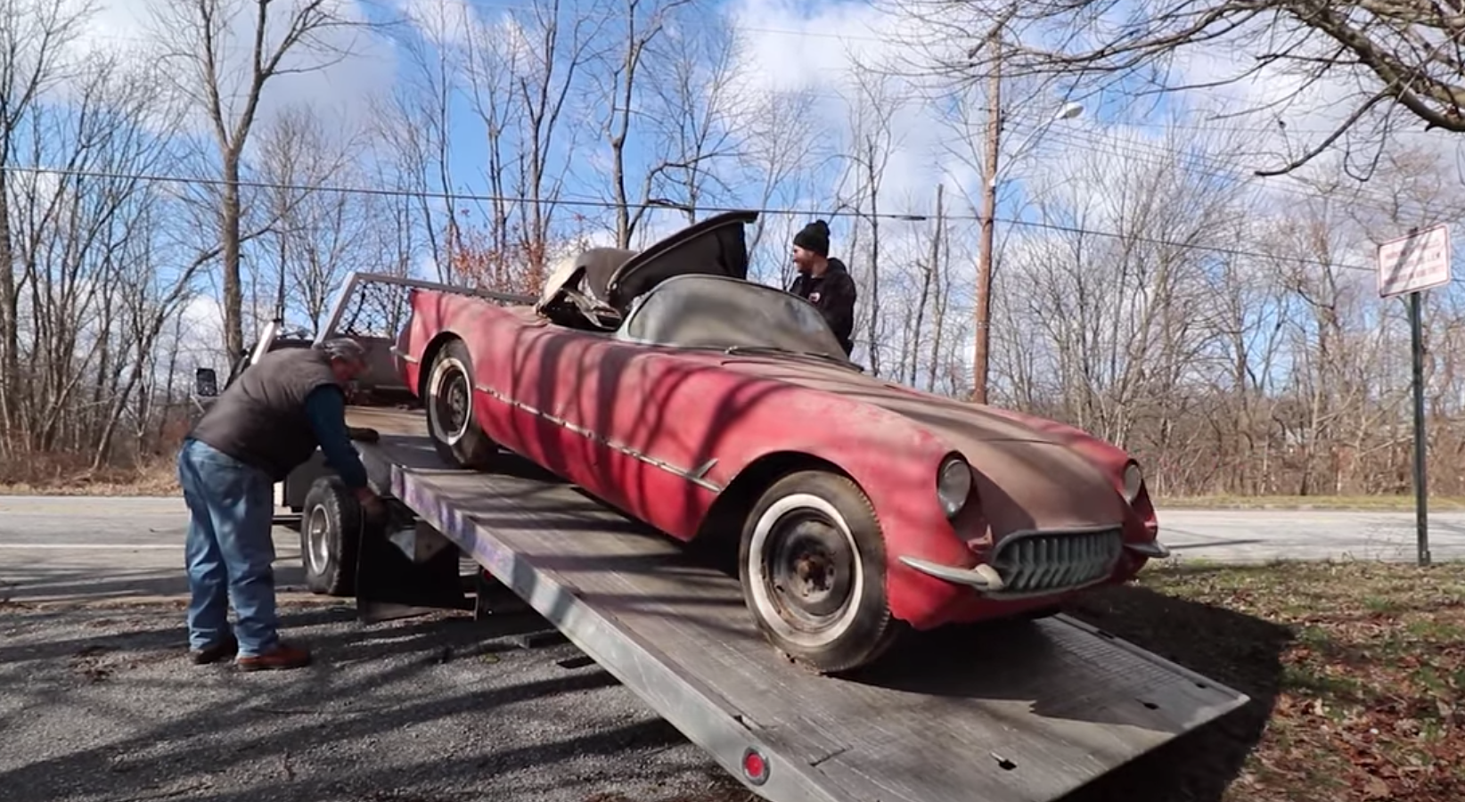 <img src="1954-barn-find-vette.png" alt="A rare 1954 Corvette pulled from where it had been parked since 1968">