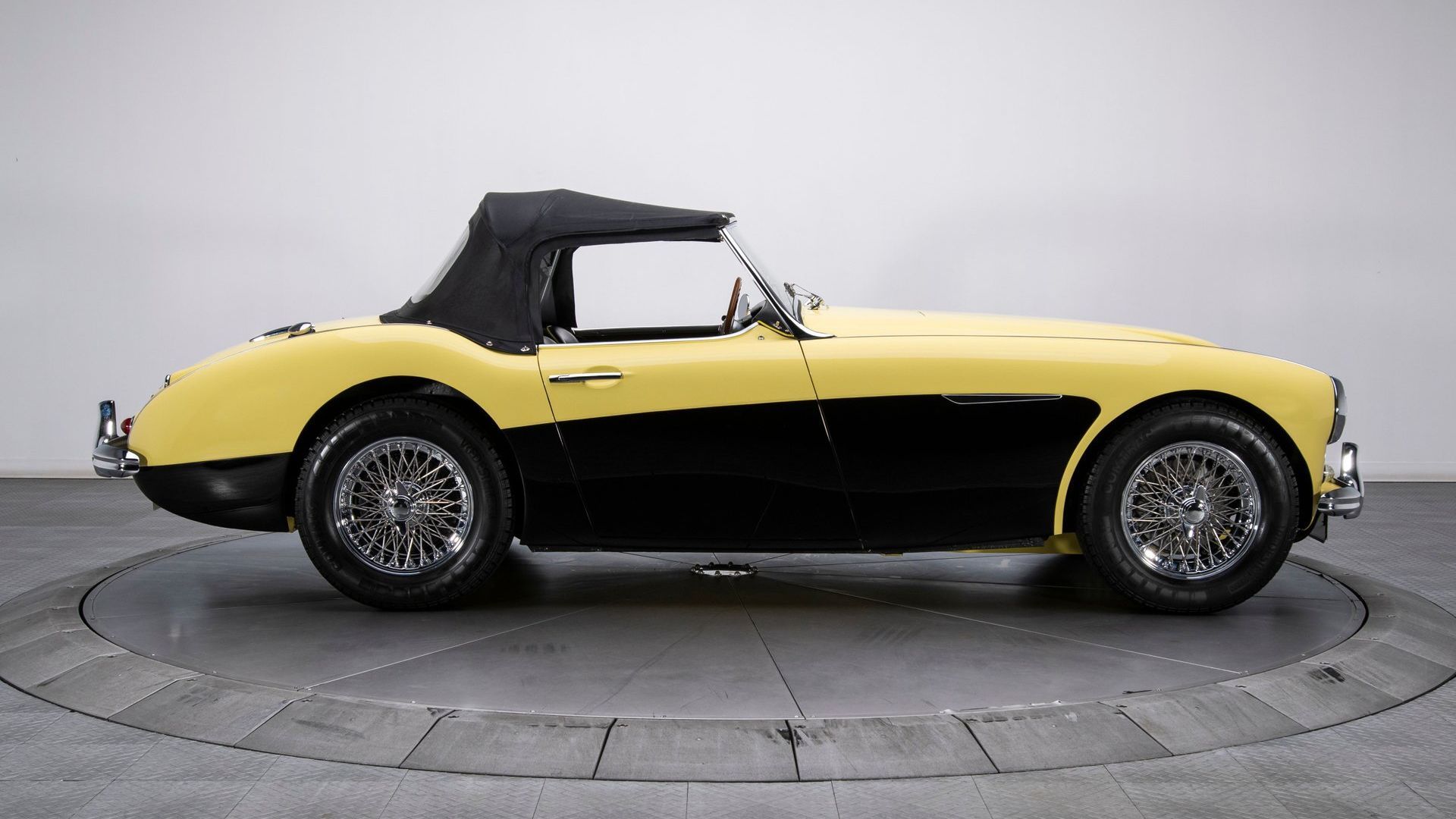 Rotisserie-Restored 1959 Austin-Healey 3000 Mark I BN7 Seeks Open Roads