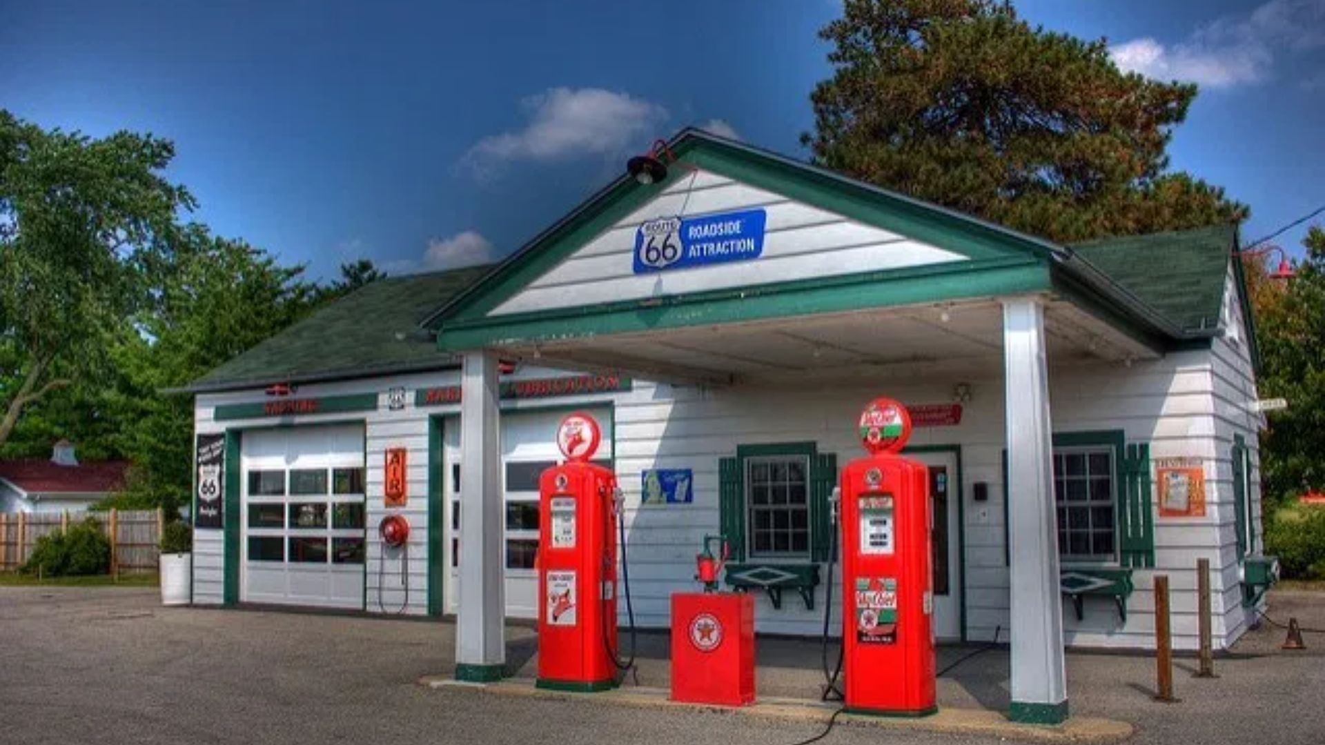 Visit These Iconic Route 66 Gas Stations