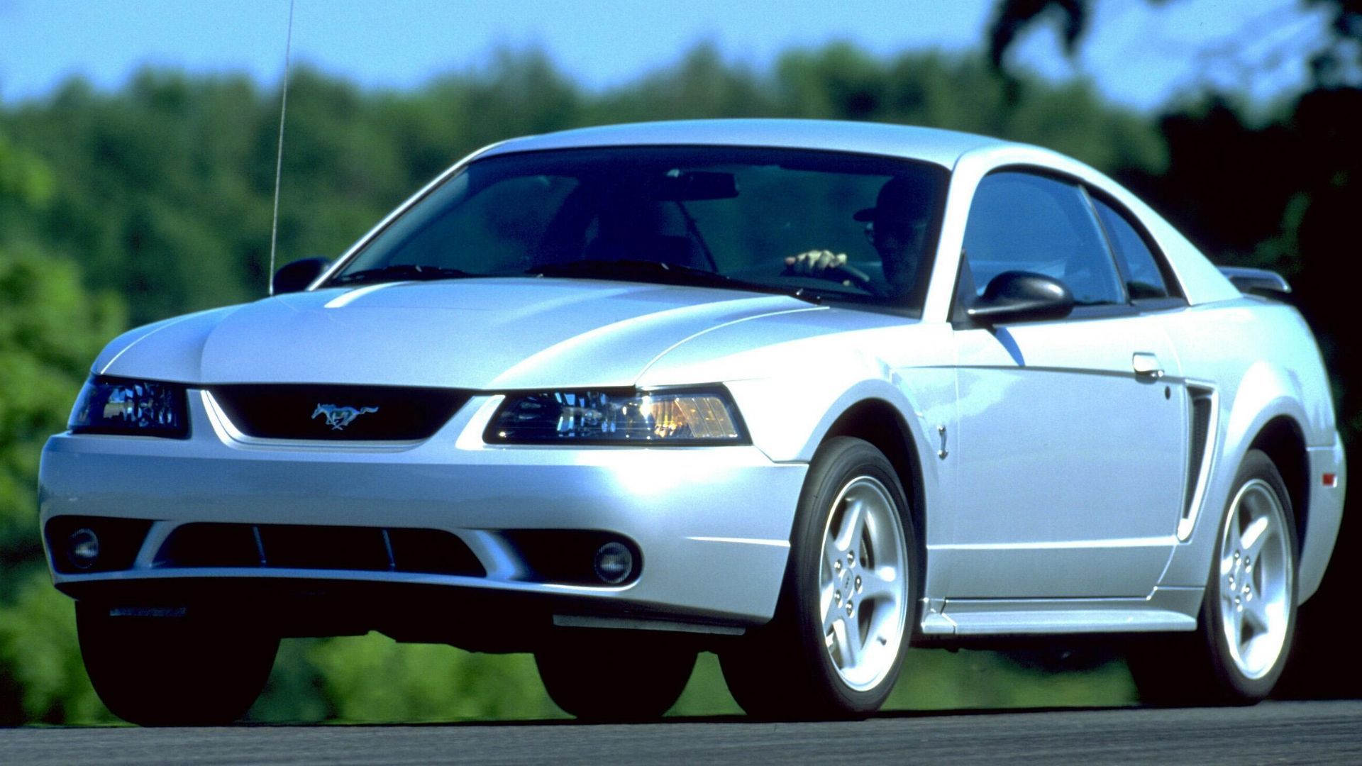 What’s The Best Muscle Car For Under $25,000?