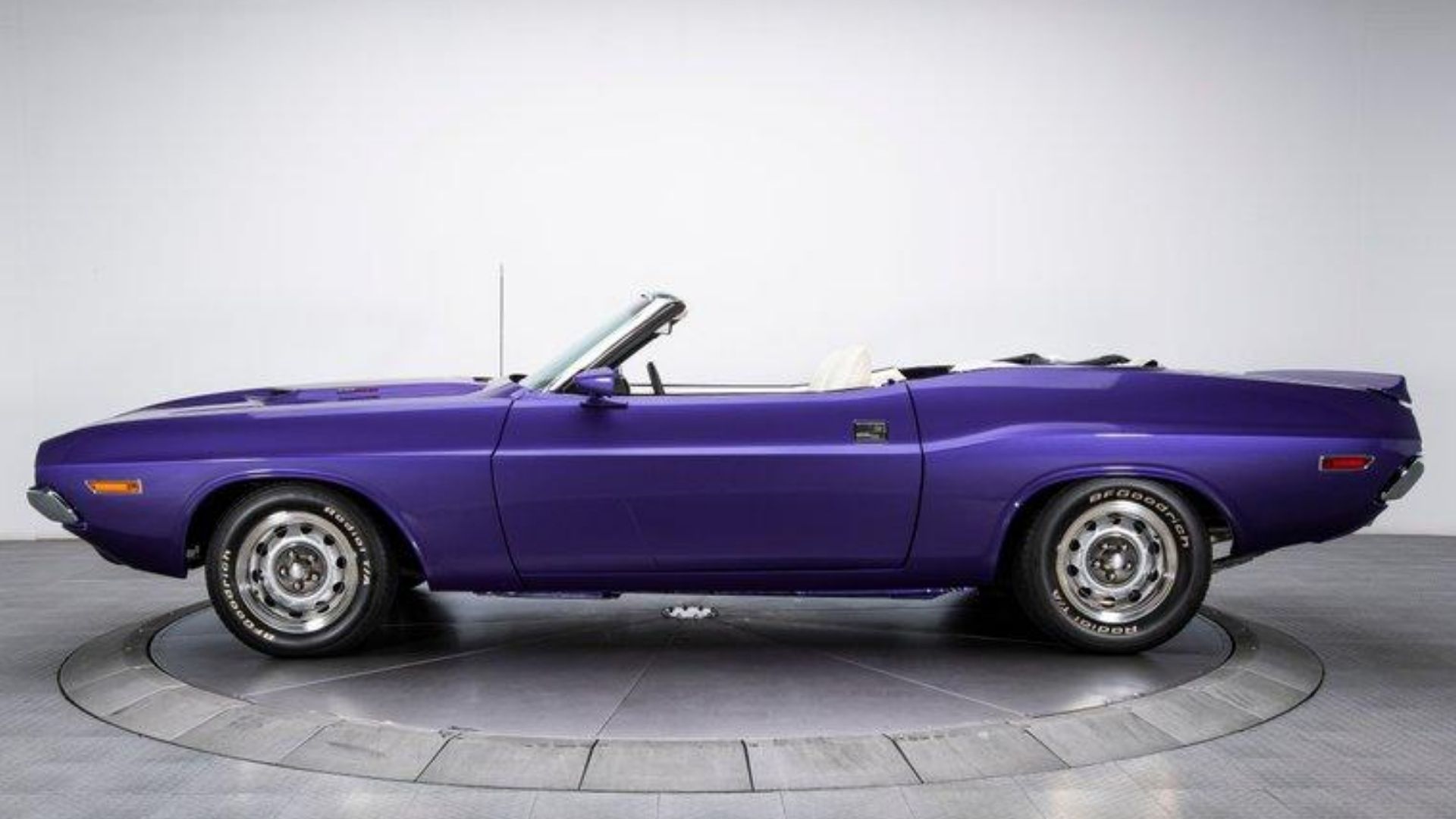 1970 Dodge Challenger Convertible Uses 440 To Drive You Plum Crazy 