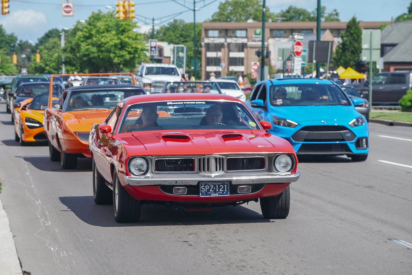 woodward dream cruise memorial park