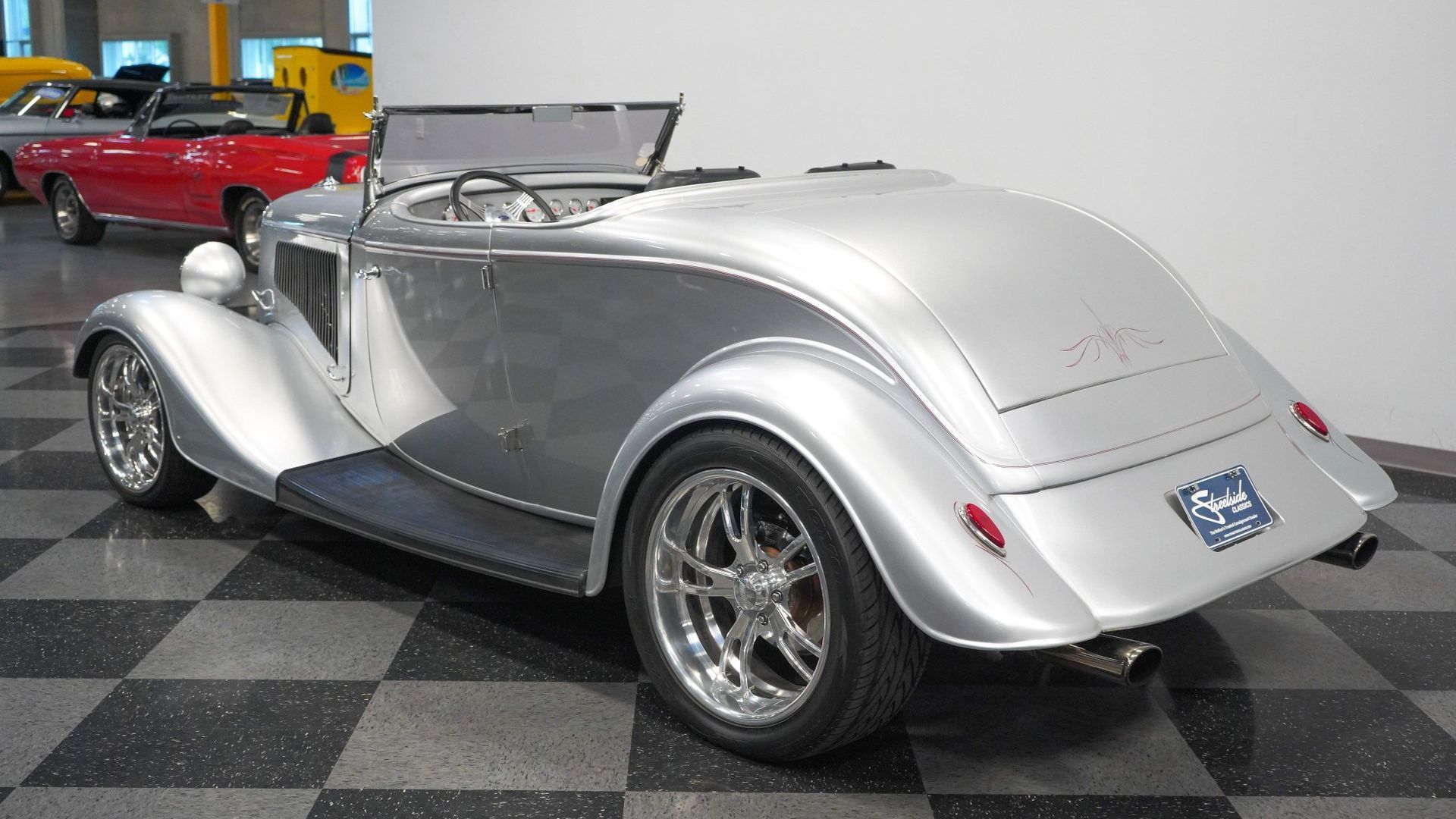 1934 Ford Roadster Has V8 Power 