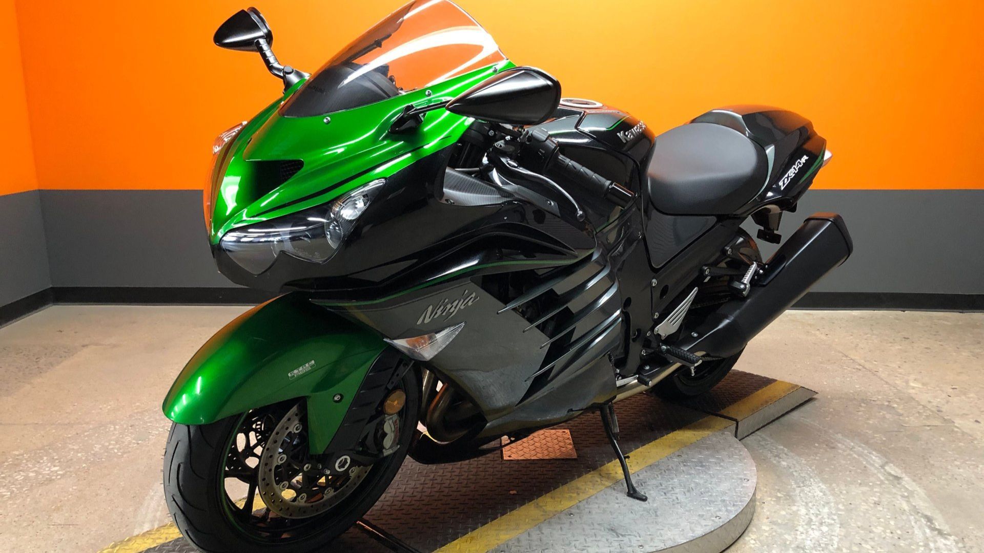 Motorcycle Monday: Kawasaki Ninja ABS