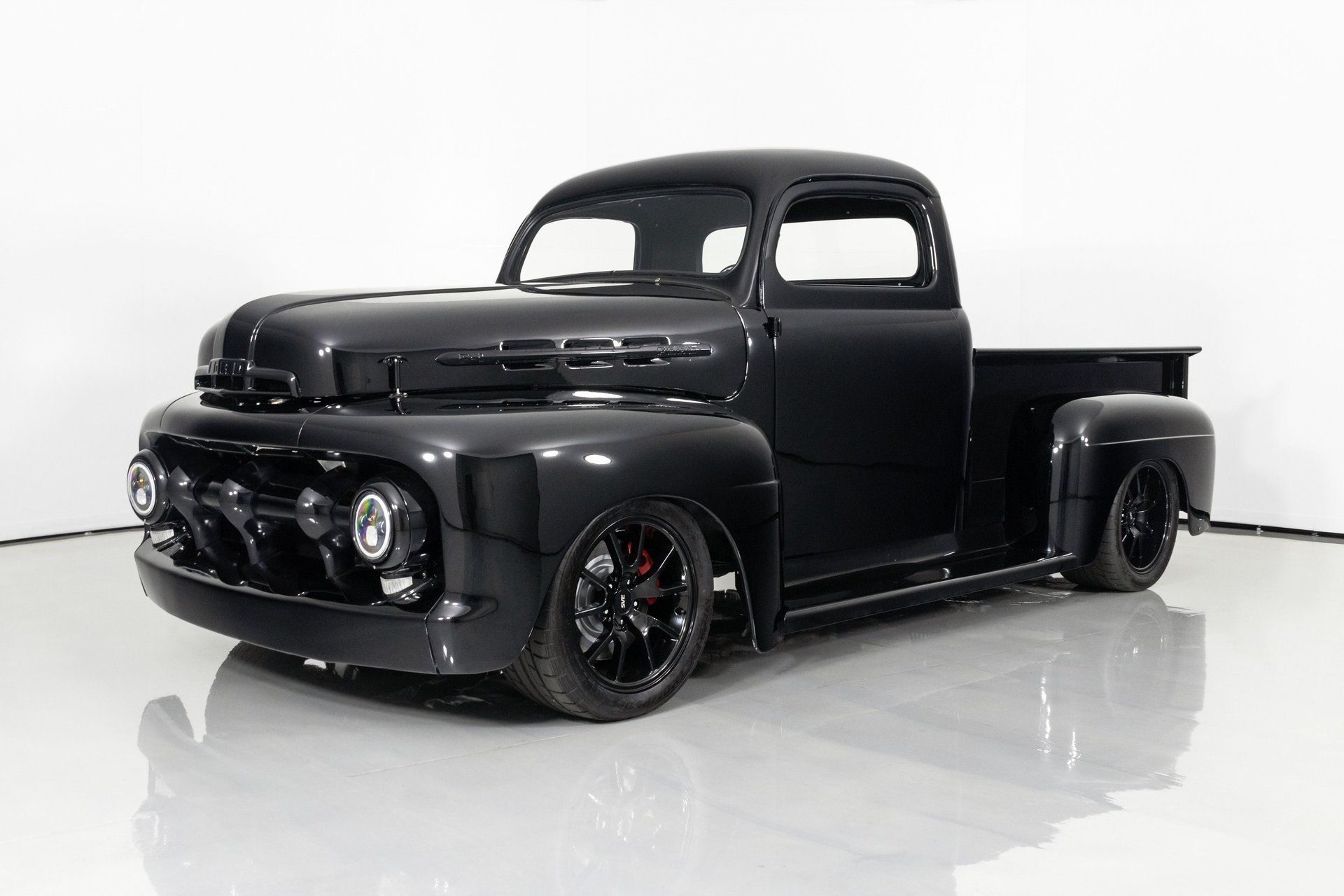 <img src="1951-f1.jpeg" alt="A 1951 Ford F1 Restomod">