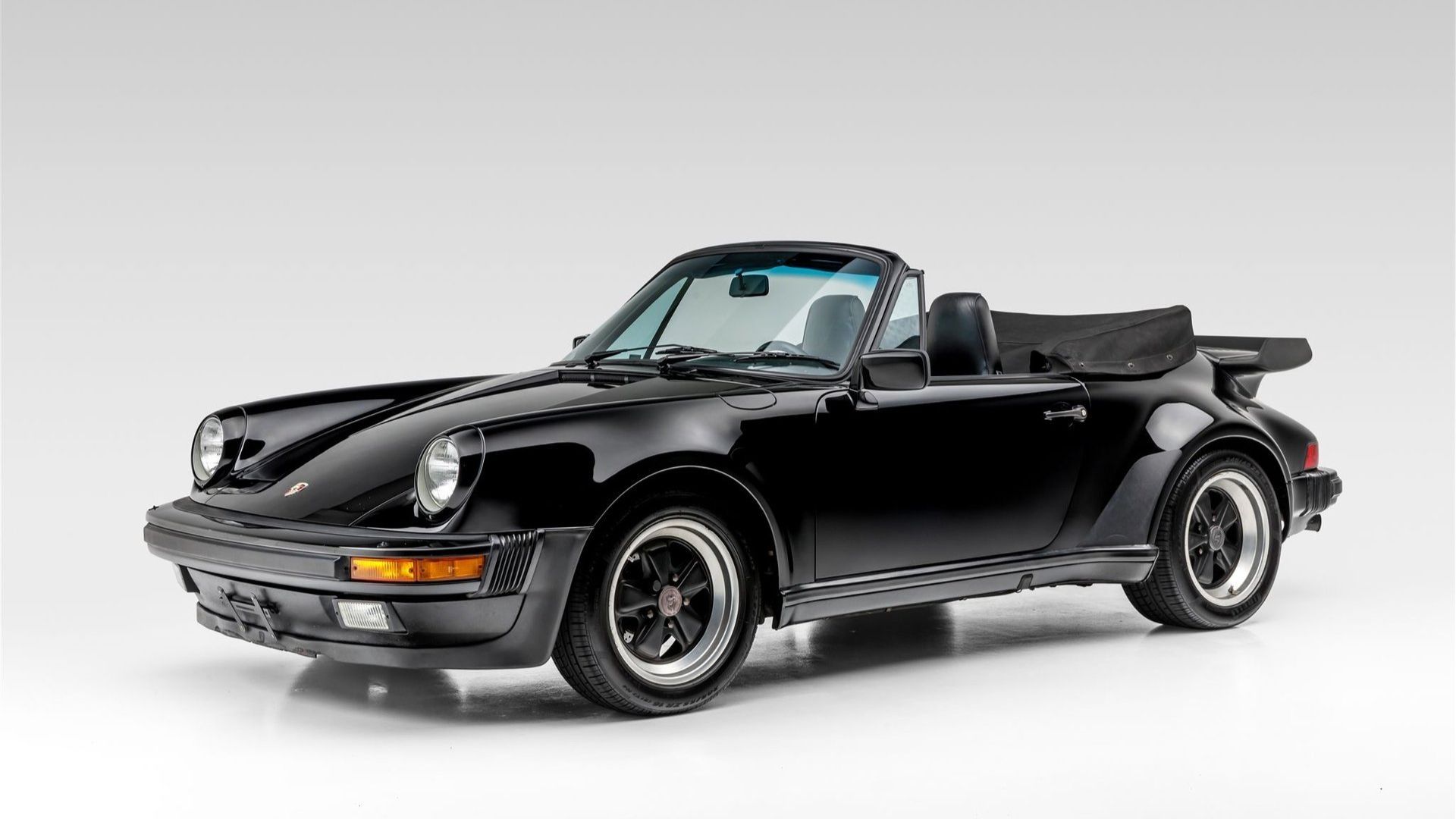 1986 Porsche 911 Carrera Cabriolet Makes The World Flat 1986 Porsche 911 Carrera Cabriolet Makes The World Flat