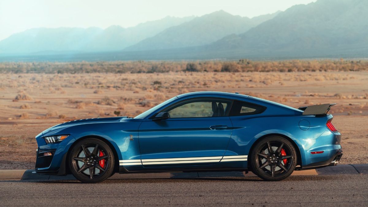 <img src="2020-shelby-profile.jpg" alt="The 2020 Shelby GT500 up for grabs through Shelby American Collection">