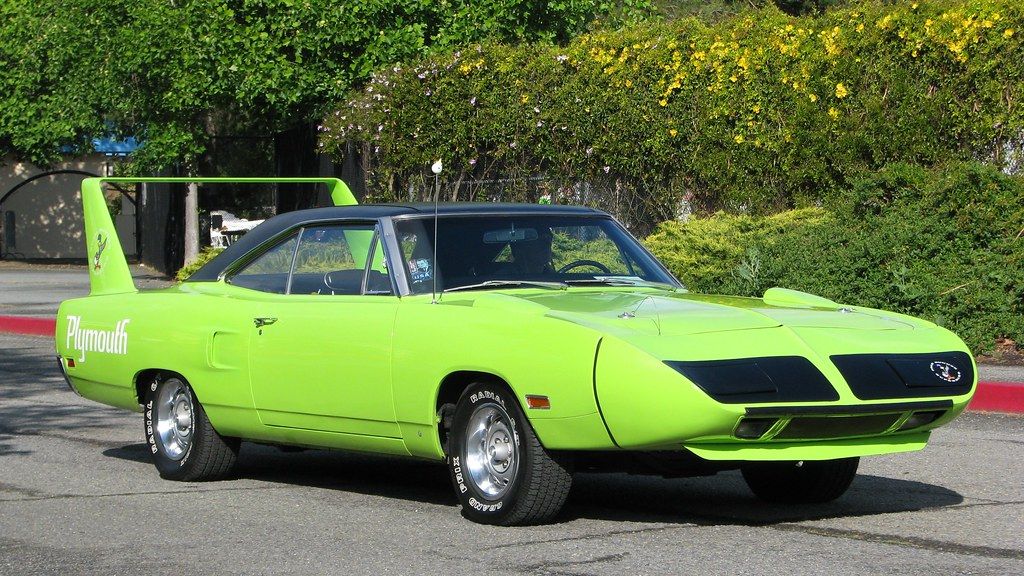 <img src="1970-superbird.jpg" alt="1970 Plymouth Superbird">