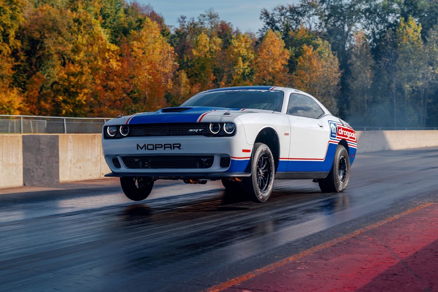 <img src="drag-pack.jpg" alt="2020 Dodge Challenger Drag Pack">