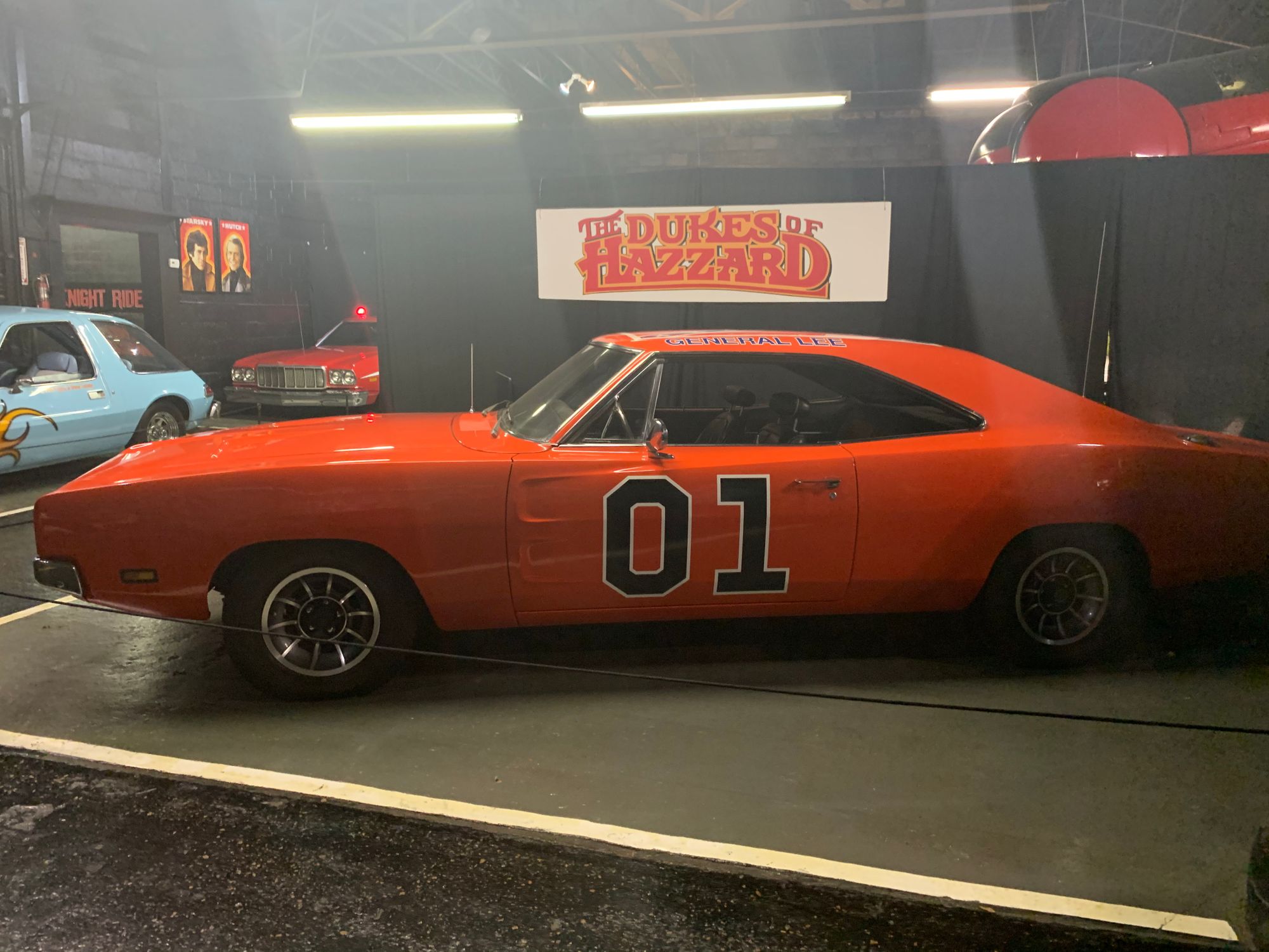 <img src="general-lee.jpg" alt="A replica of the General Lee">