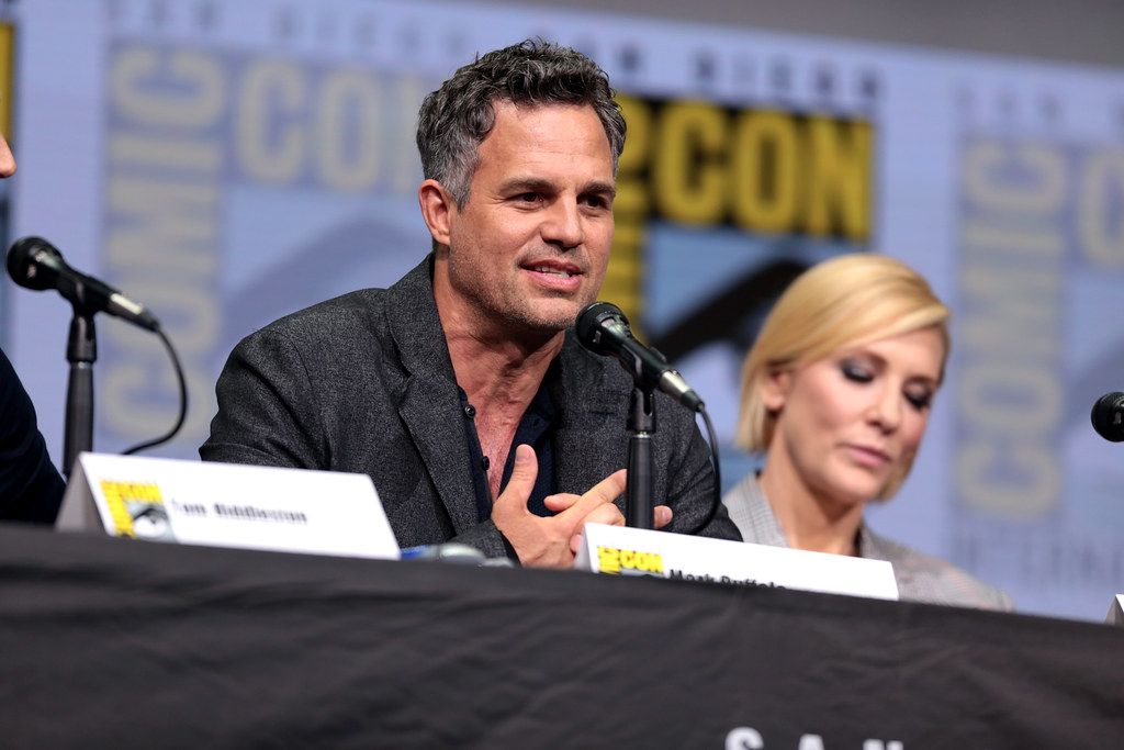 <img src="ma.jpg" alt="Mark Ruffalo">