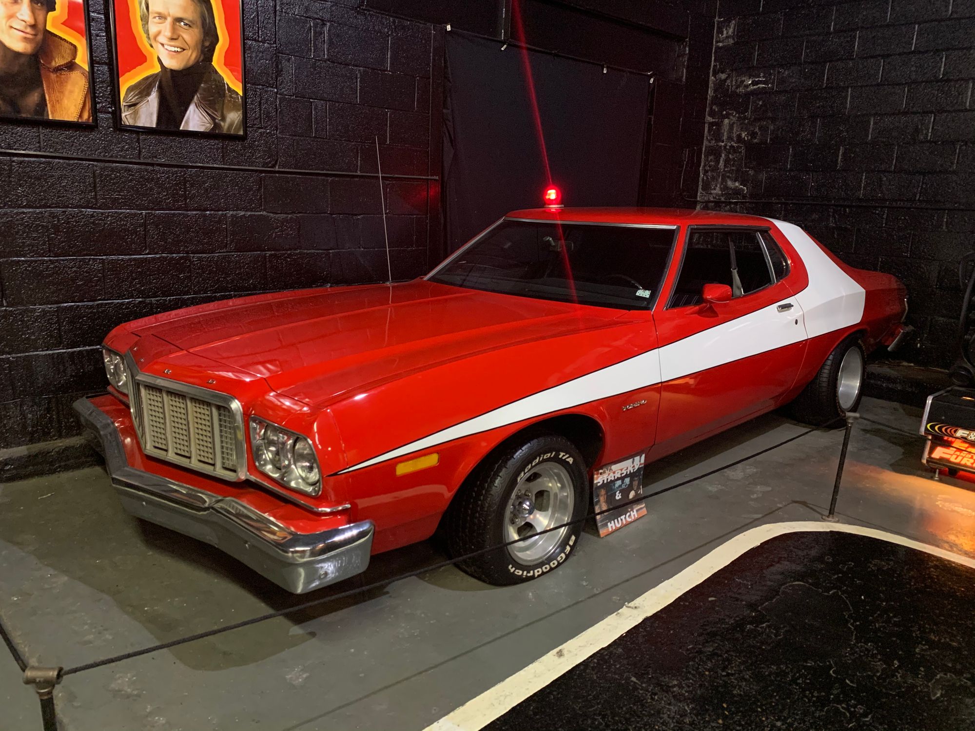 Starsky And Hutch 1975 Ford Gran Torino Replica Up For Auction