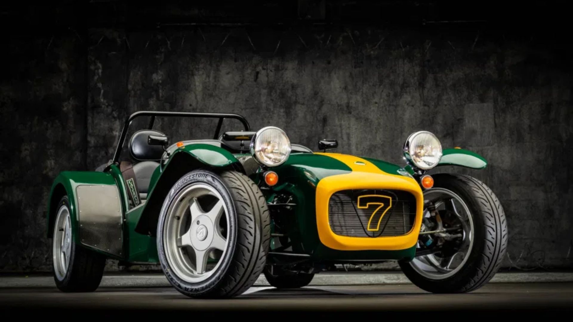 Lotus Super Seven Packs Extra Power