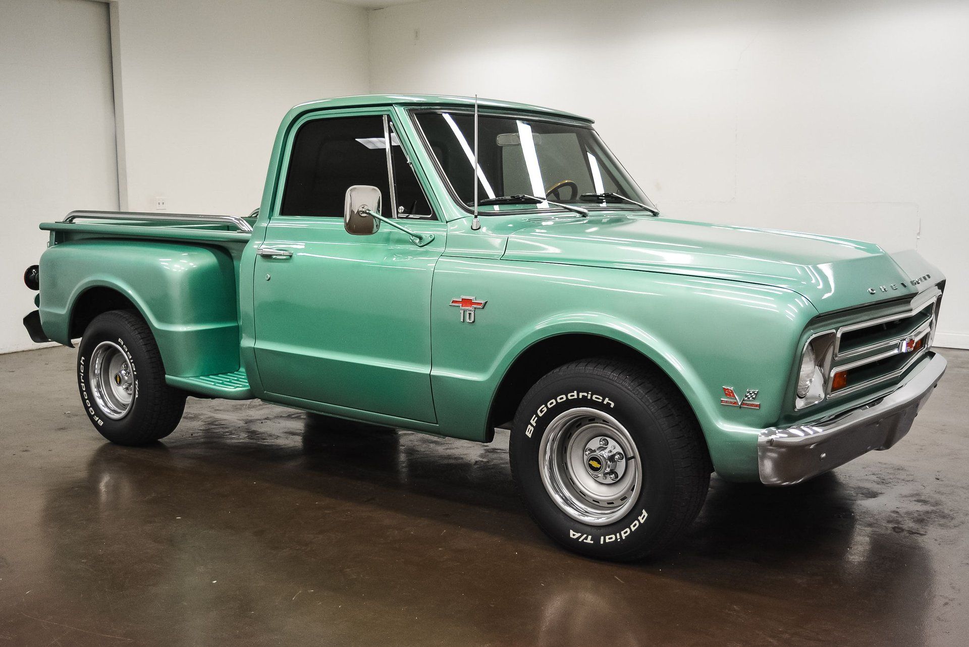 Big Block Stepside 1967 Chevrolet C10