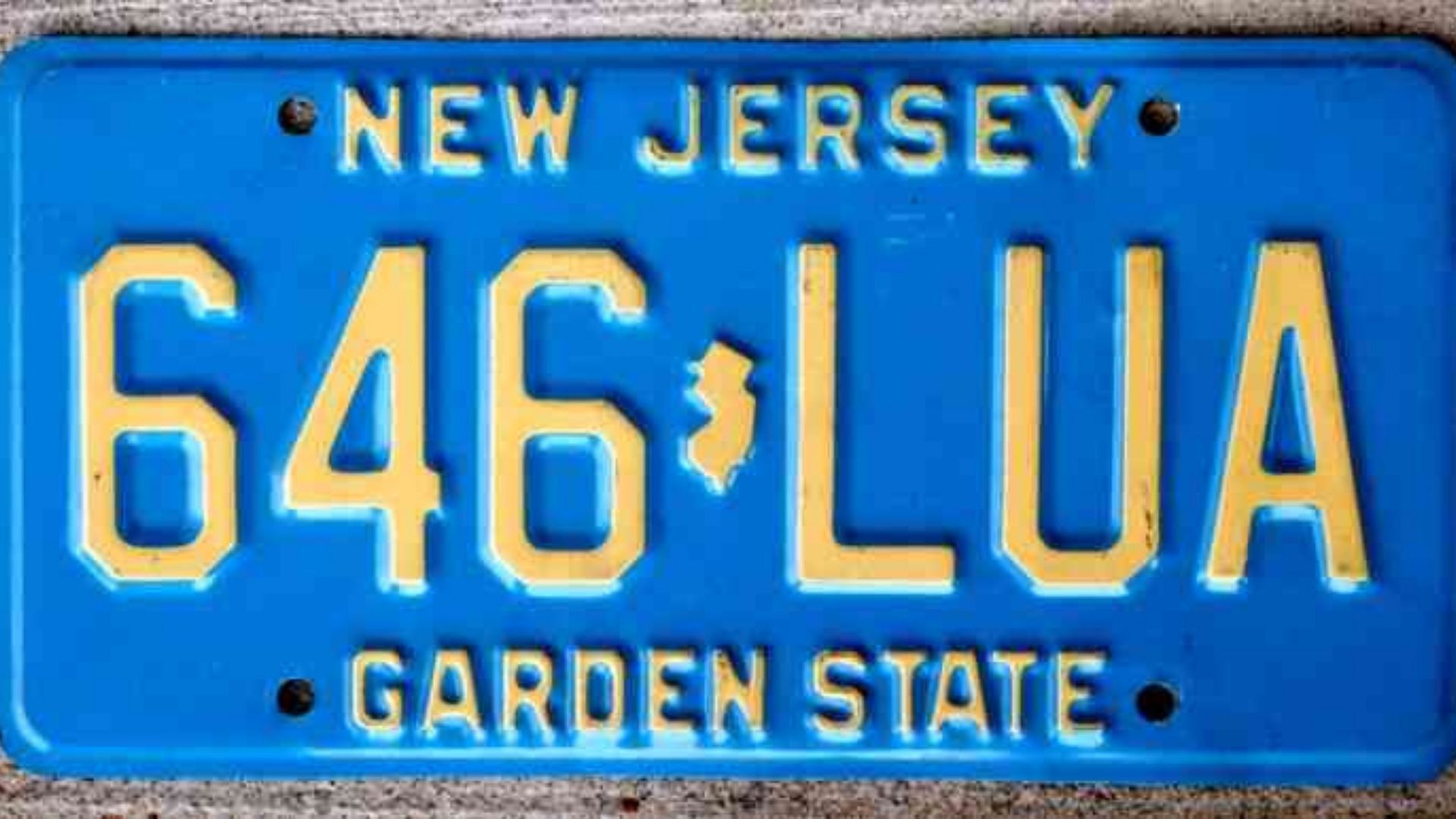 New Jersey To Introduce VintageStyle License Plates