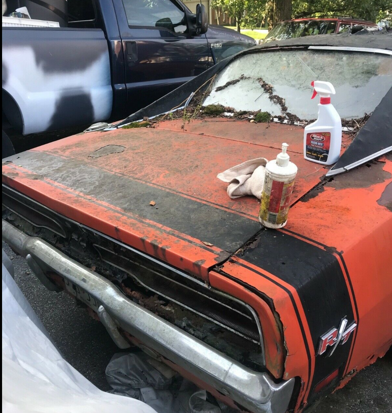 eBay Find: 1969 Dodge Charger R/T Magnum 440 Has Been Parked For 22 Years