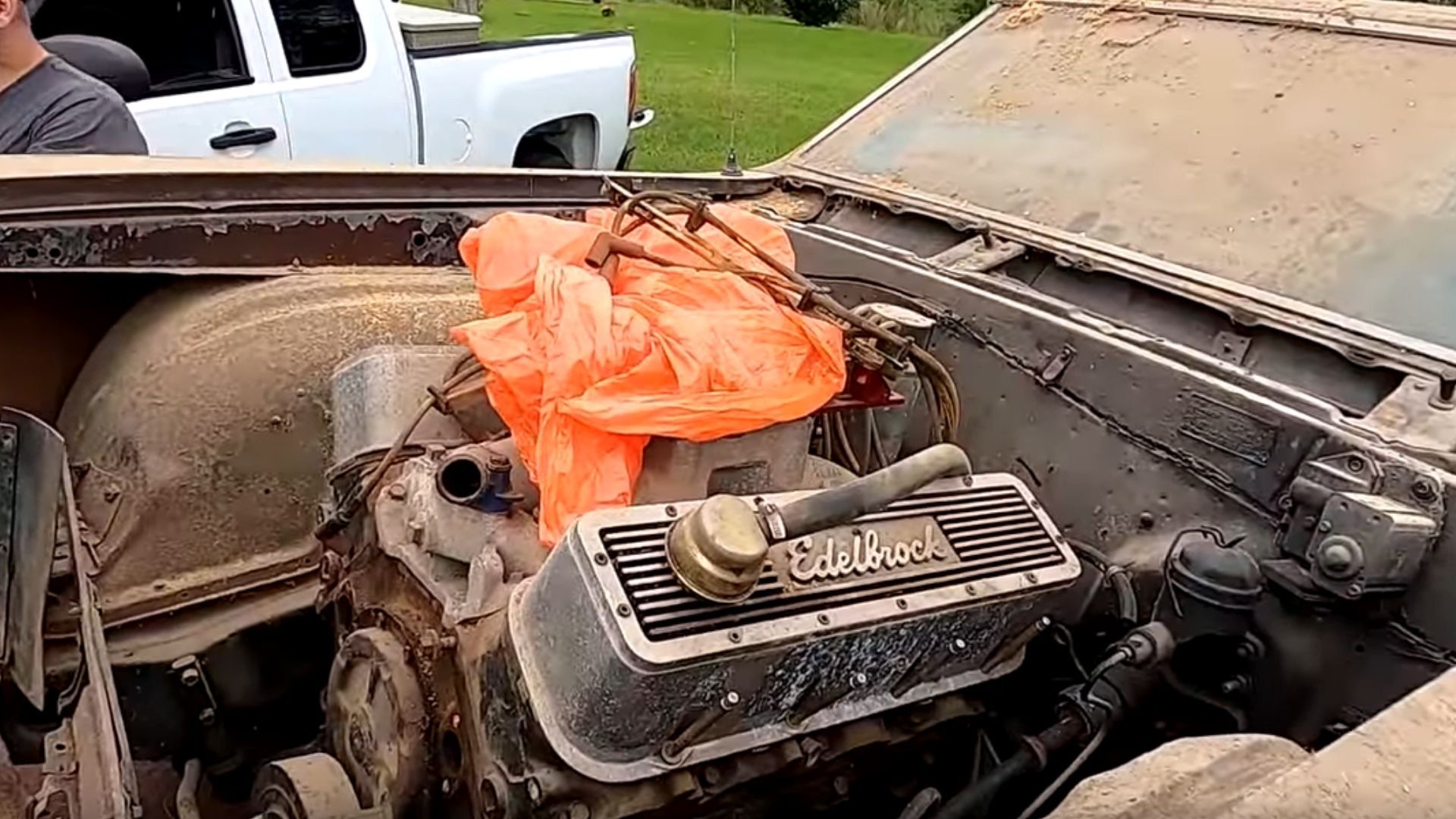 barnfind #rural #pickup #carros #abandonados #resgate #projectcarbr #