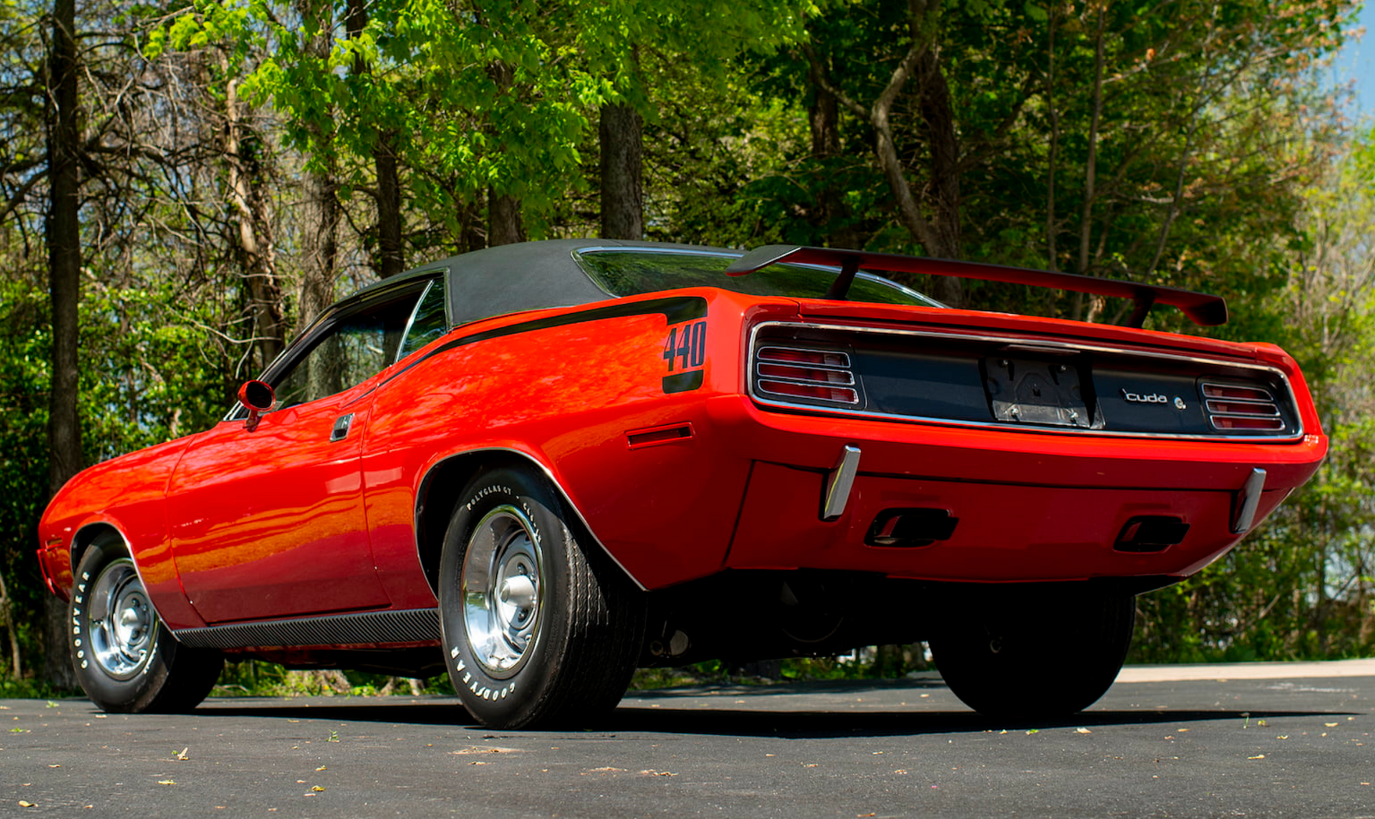 Плимут Барракуда 70. Плимут Барракуда 1970 Hemi. Plymouth Hemi CUDA 1970. Plymouth 1970.