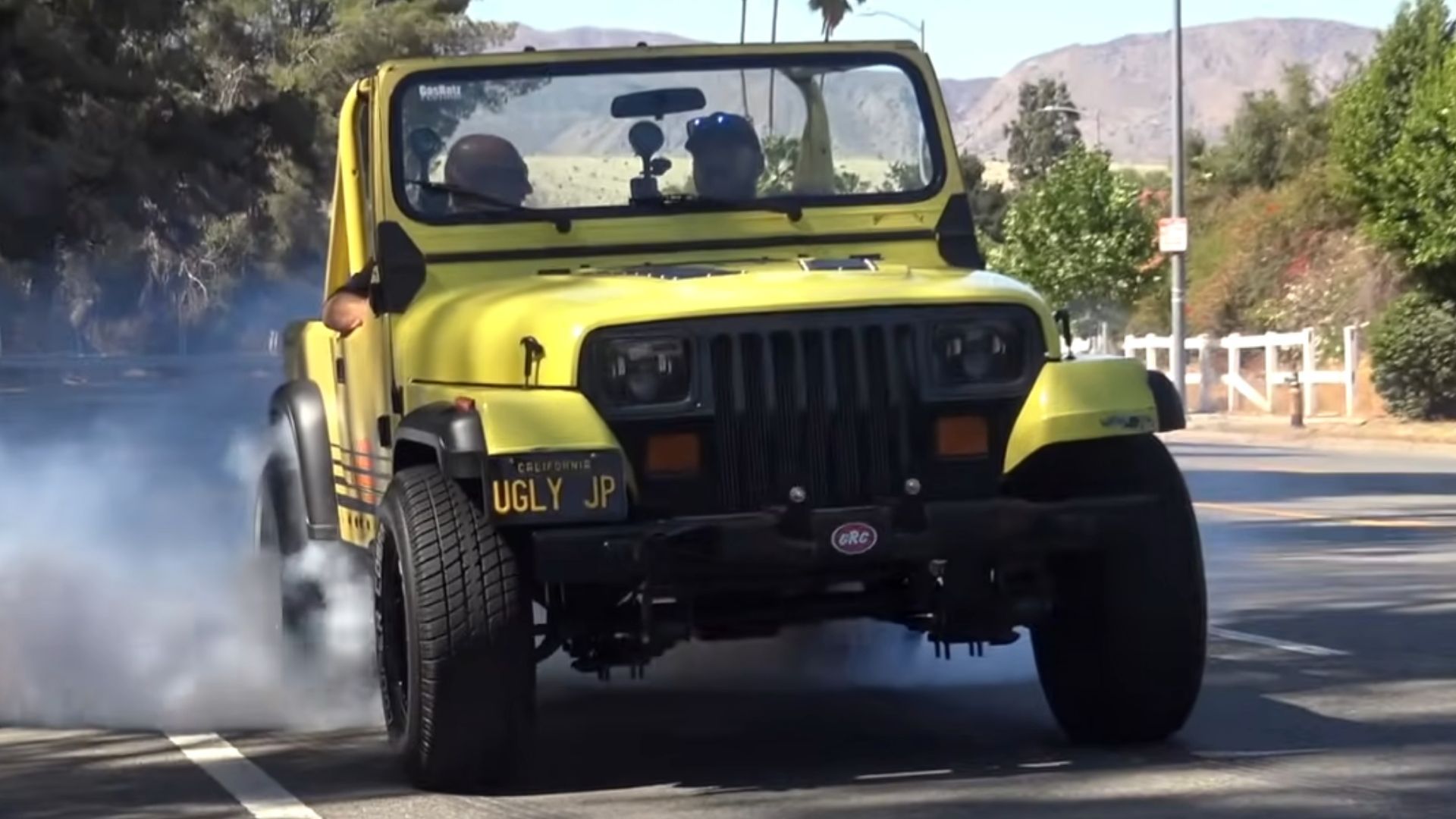 Jeep Wrangler Has A Budget V8 Swap