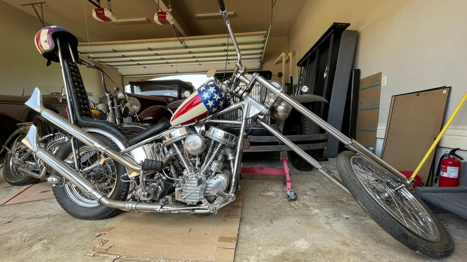 captain america harley davidson bike