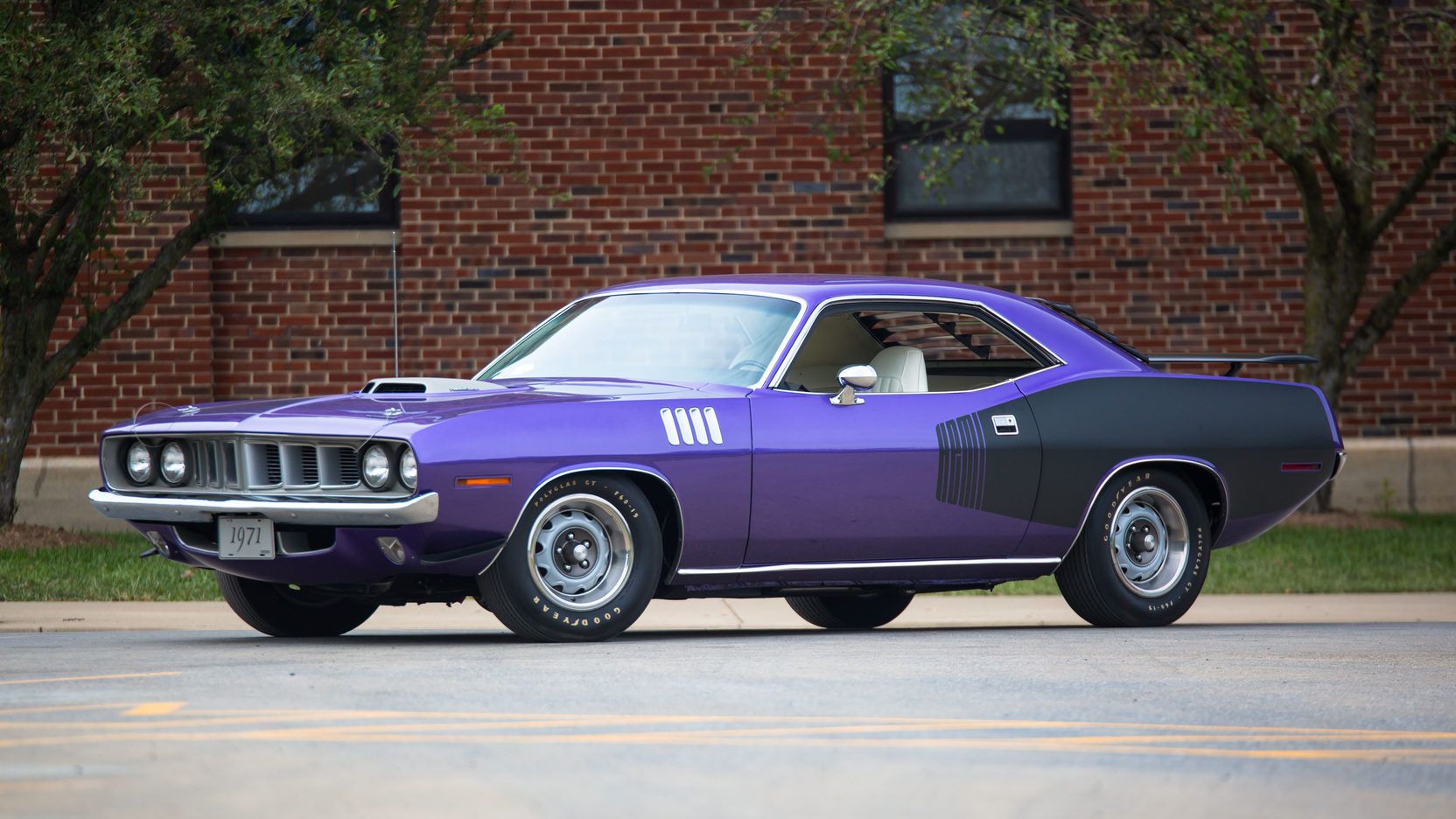 5 Of The Coolest Muscle Cars Ever Made
