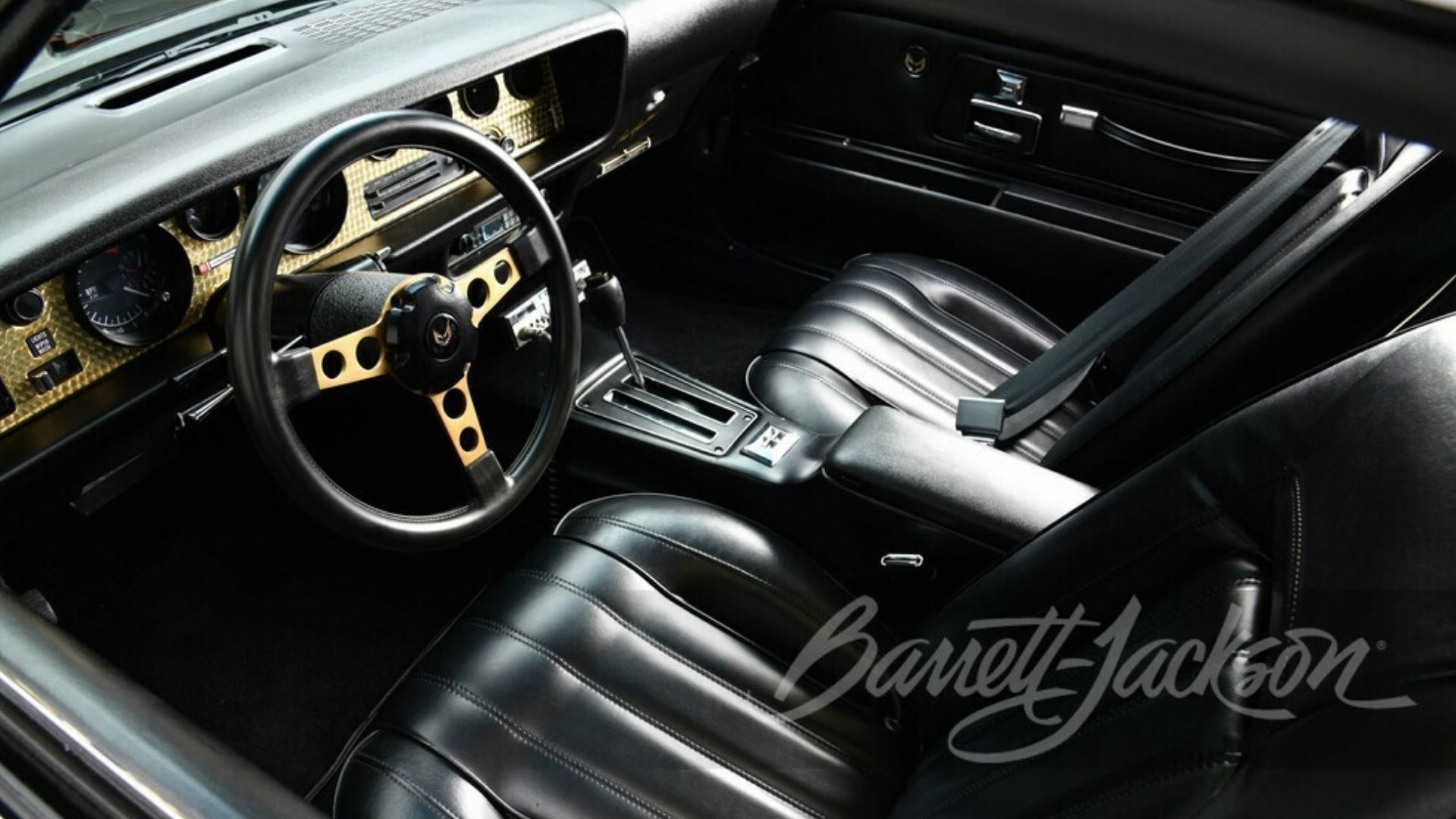 Amadeus on X: #TheAmadeus in #louisvuitton Car interior #Bentley How to  ride in style ?  / X