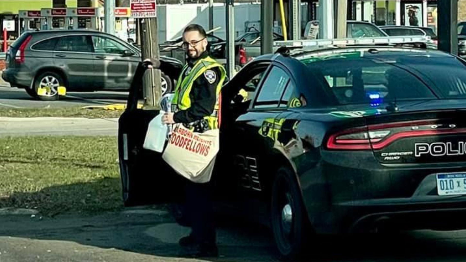 Dearborn Heights Police Sell Their Hellcat