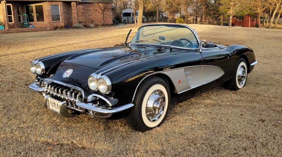 Maple Brothers Is Selling A Beautiful 1960 Corvette
