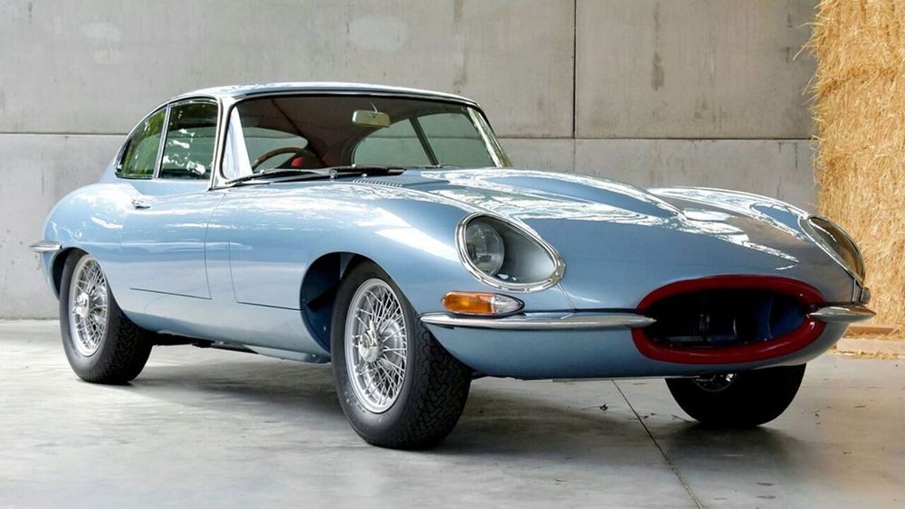 Ягуар e Type 2020