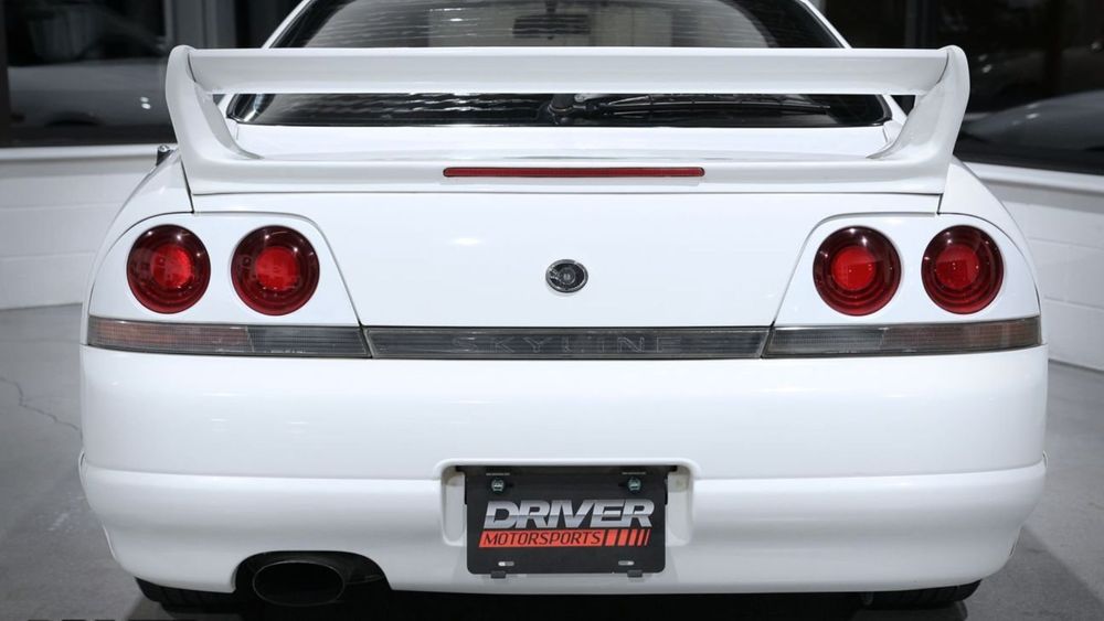Enjoy Affordable Performance With A 1993 Nissan R33 Skyline GTS-T