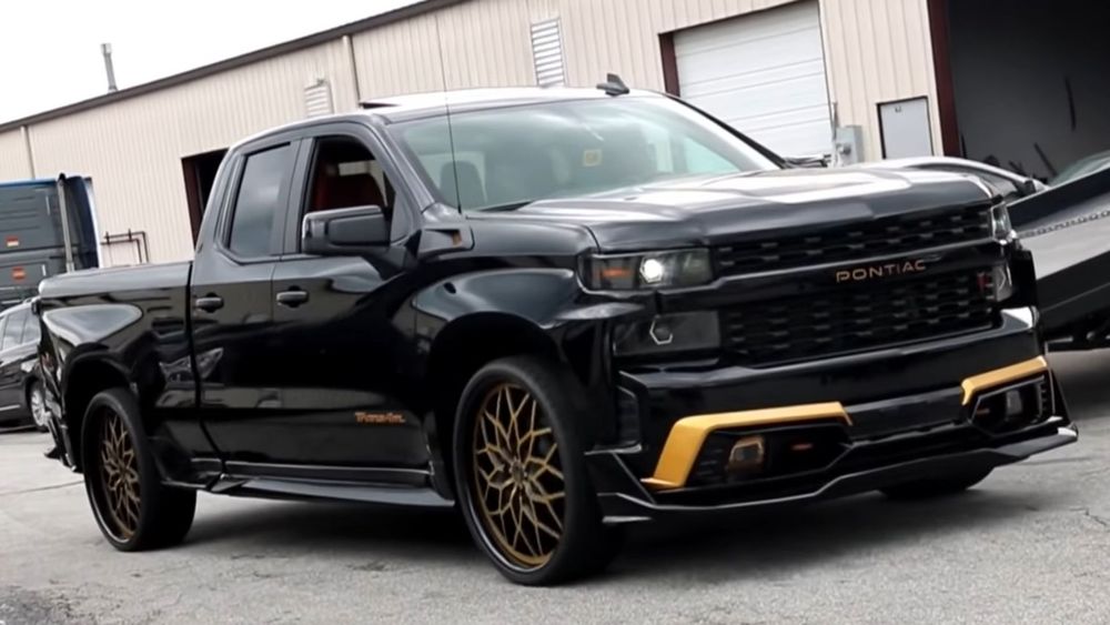 Pontiac Trans Am Bandit Silverado Turns Heads