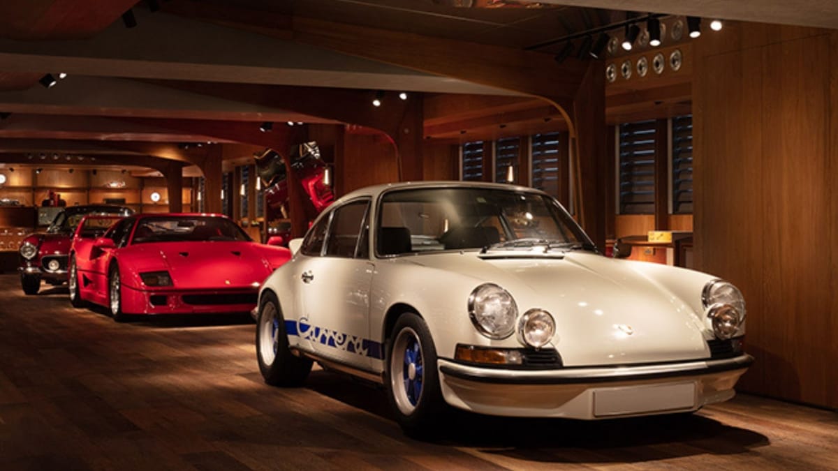 Garage Living Space Is The Ultimate Man Cave