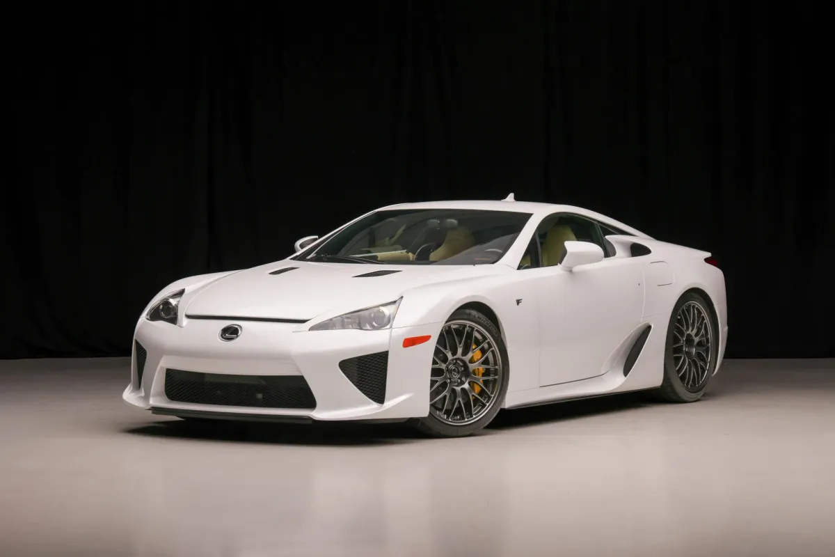 LEXUS　LFA Lexus LFA| First look & Review - YouTube