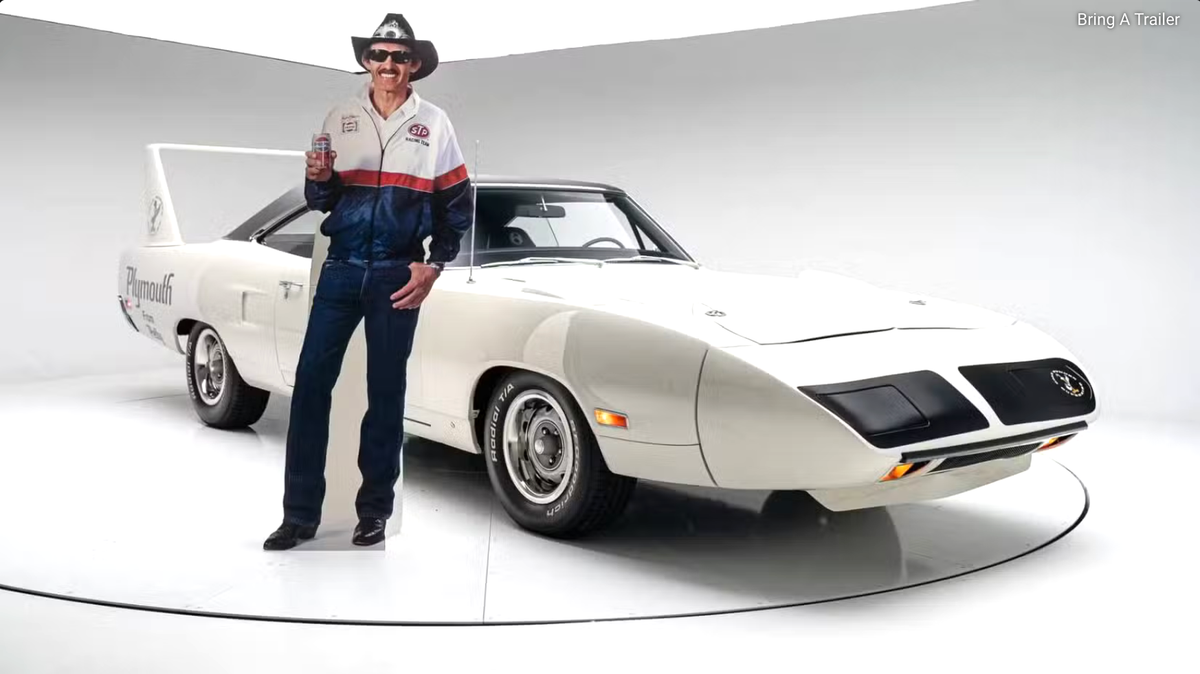 Richard Petty–Owned Plymouth Superbird Fails to Sell Despite Record-Level Bids