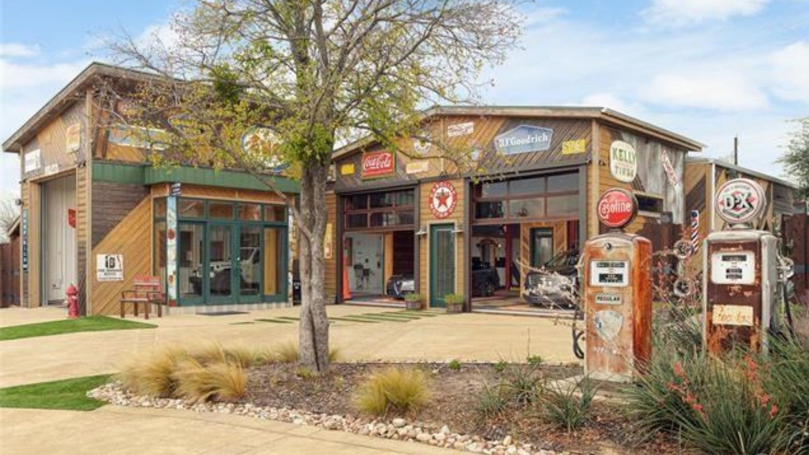 Gearhead Dream Home For Sale In Texas