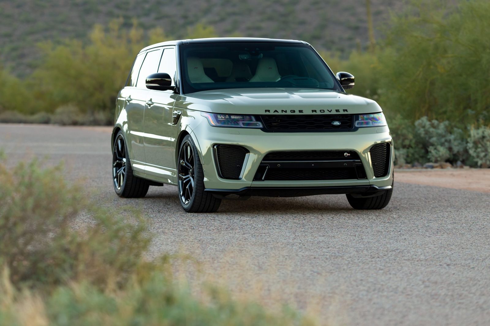 TopSpec Range Rover SVR Bespoke Edition Selling