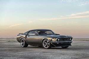 Classic Recreations' 1,000-HP Twin-Turbo '69 Ford Mustang Mach 1
